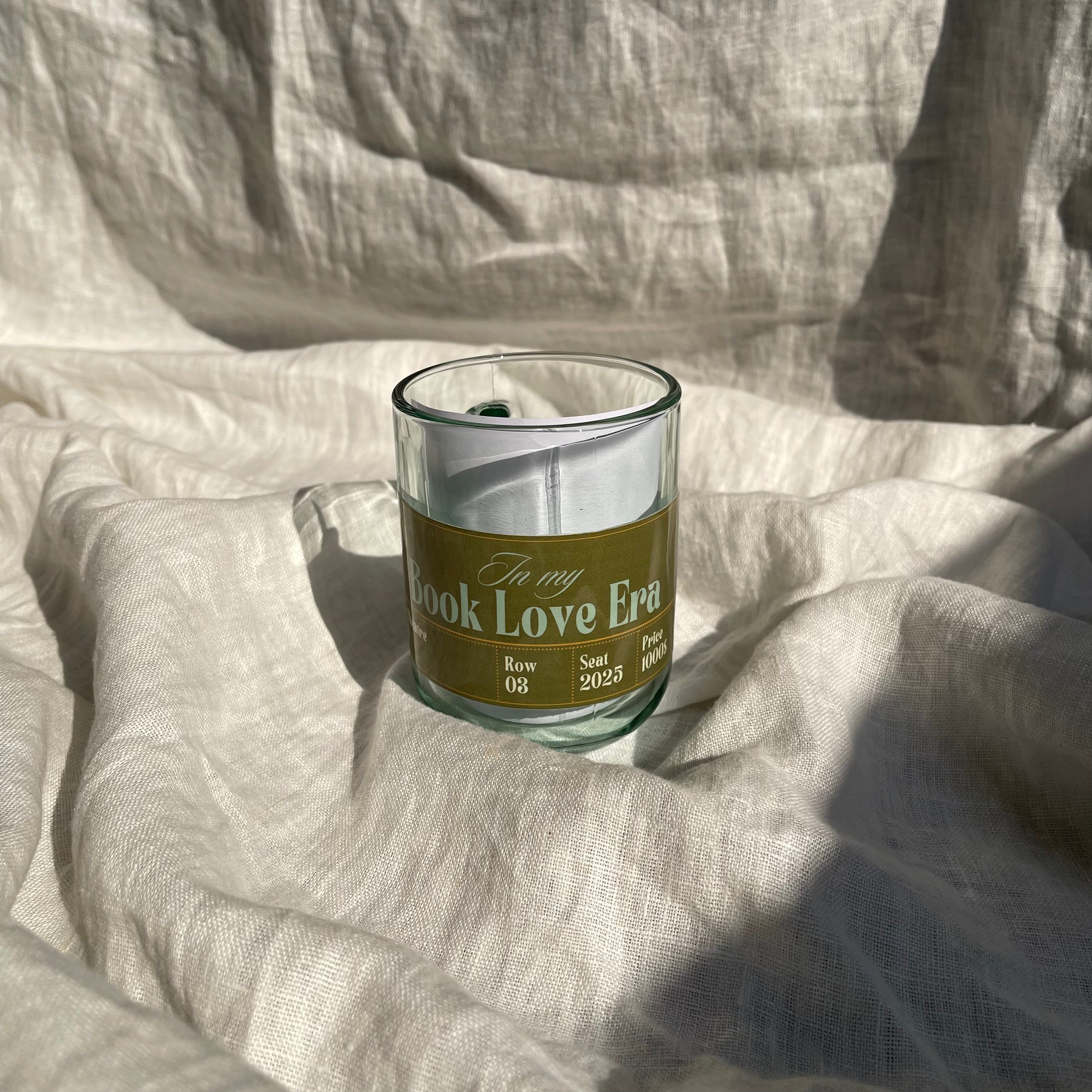 book love era mug كوب عصر حب الكتب