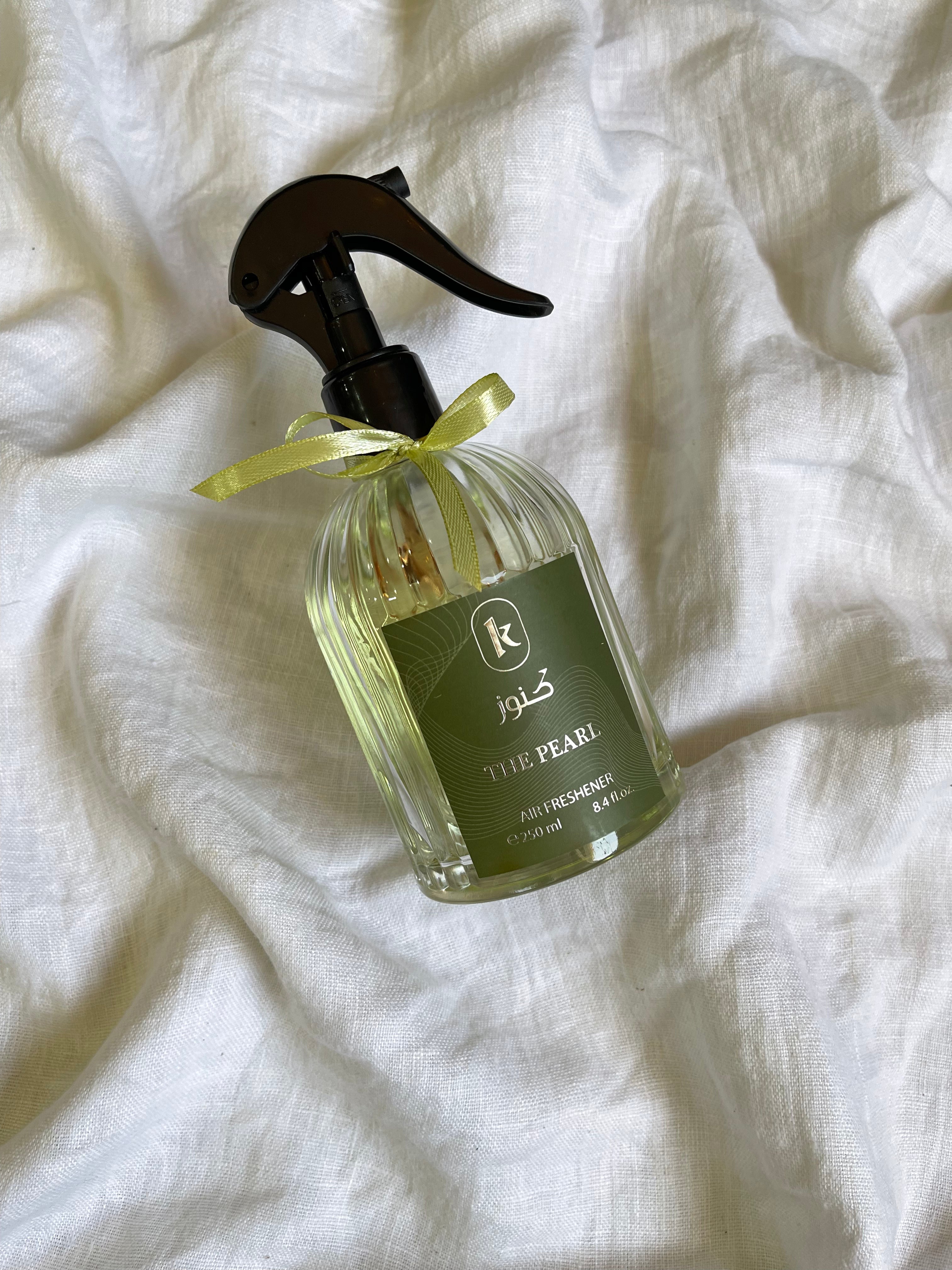 Green-ish packageالبكج الأخضر with Wrapping
