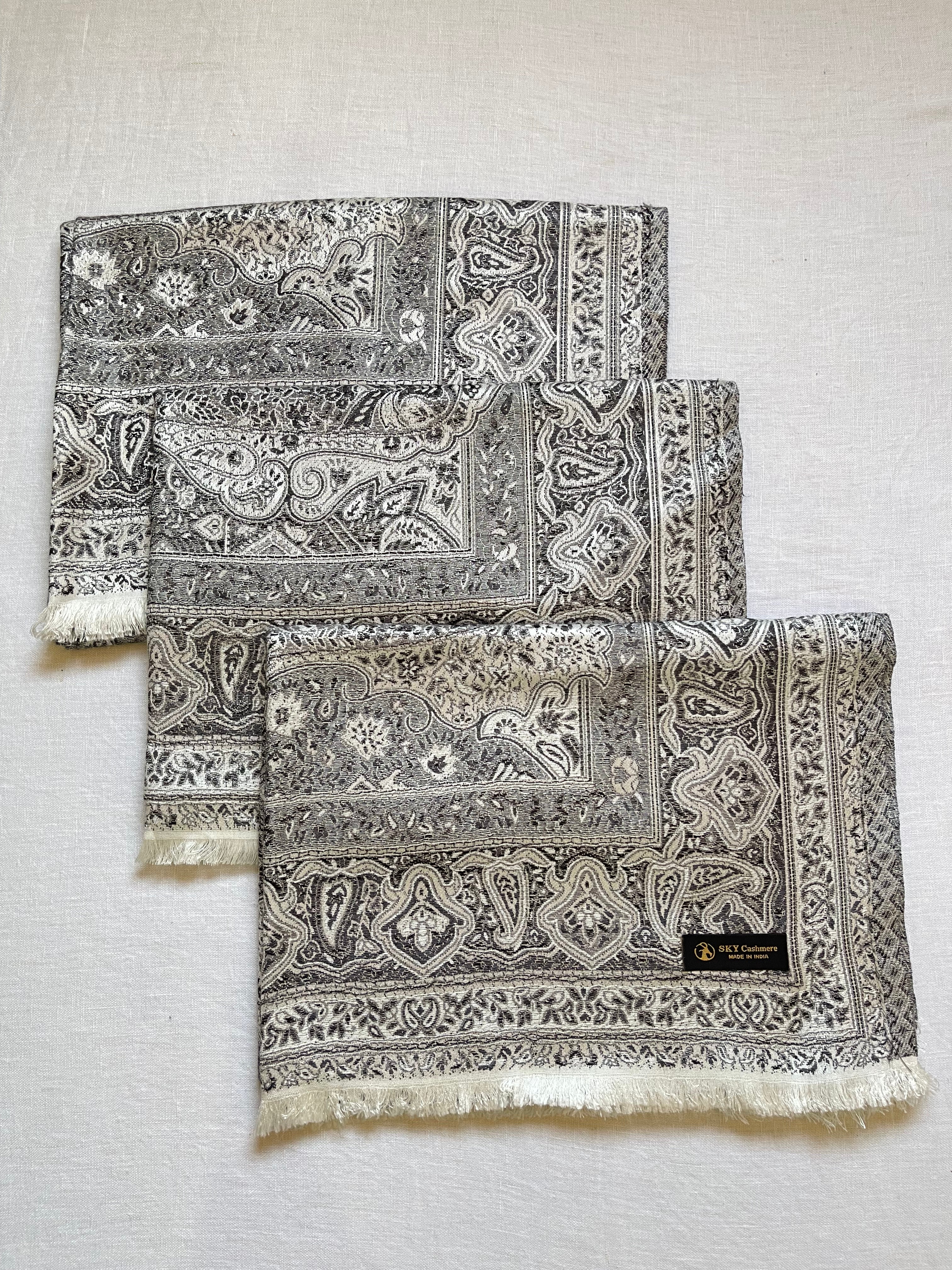 Cashmere Shawl شالات كشميرية