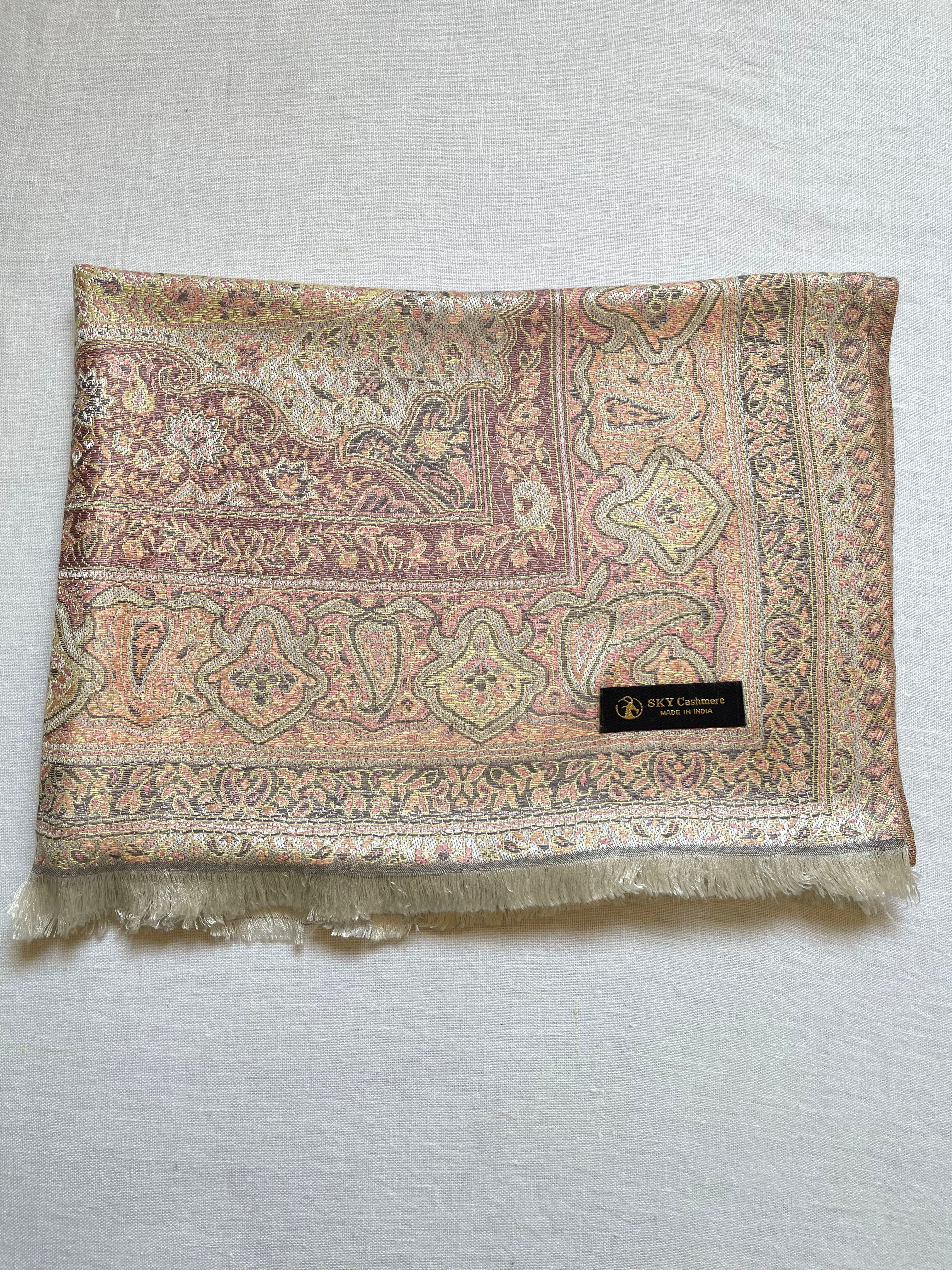 Cashmere Shawl شالات كشميرية