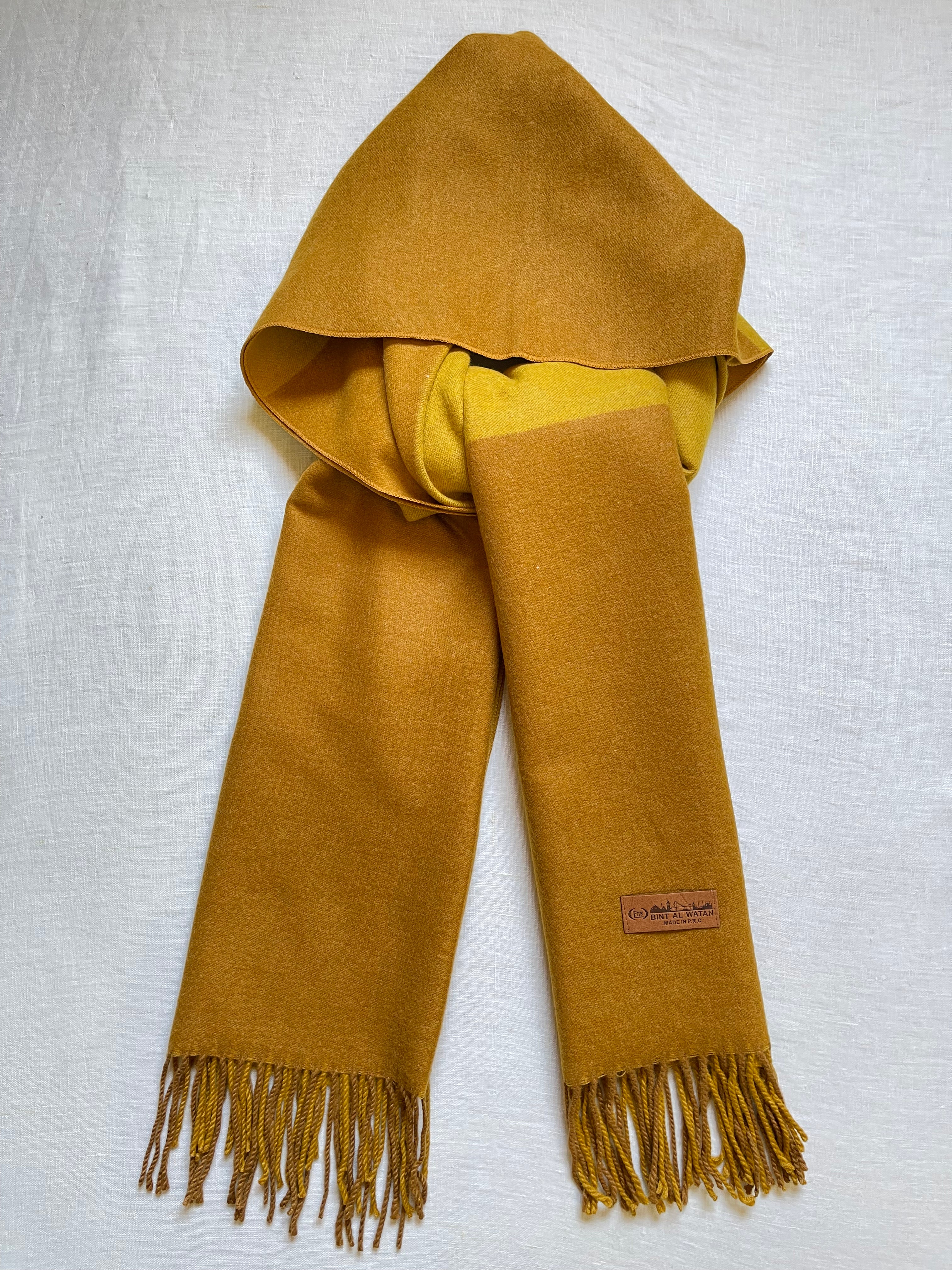 Double sided cottony shawl شالات قطنية دافئة بلونين