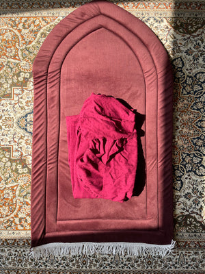 ♥️التسليم الفوري لطقم الصلاة كل الالوان