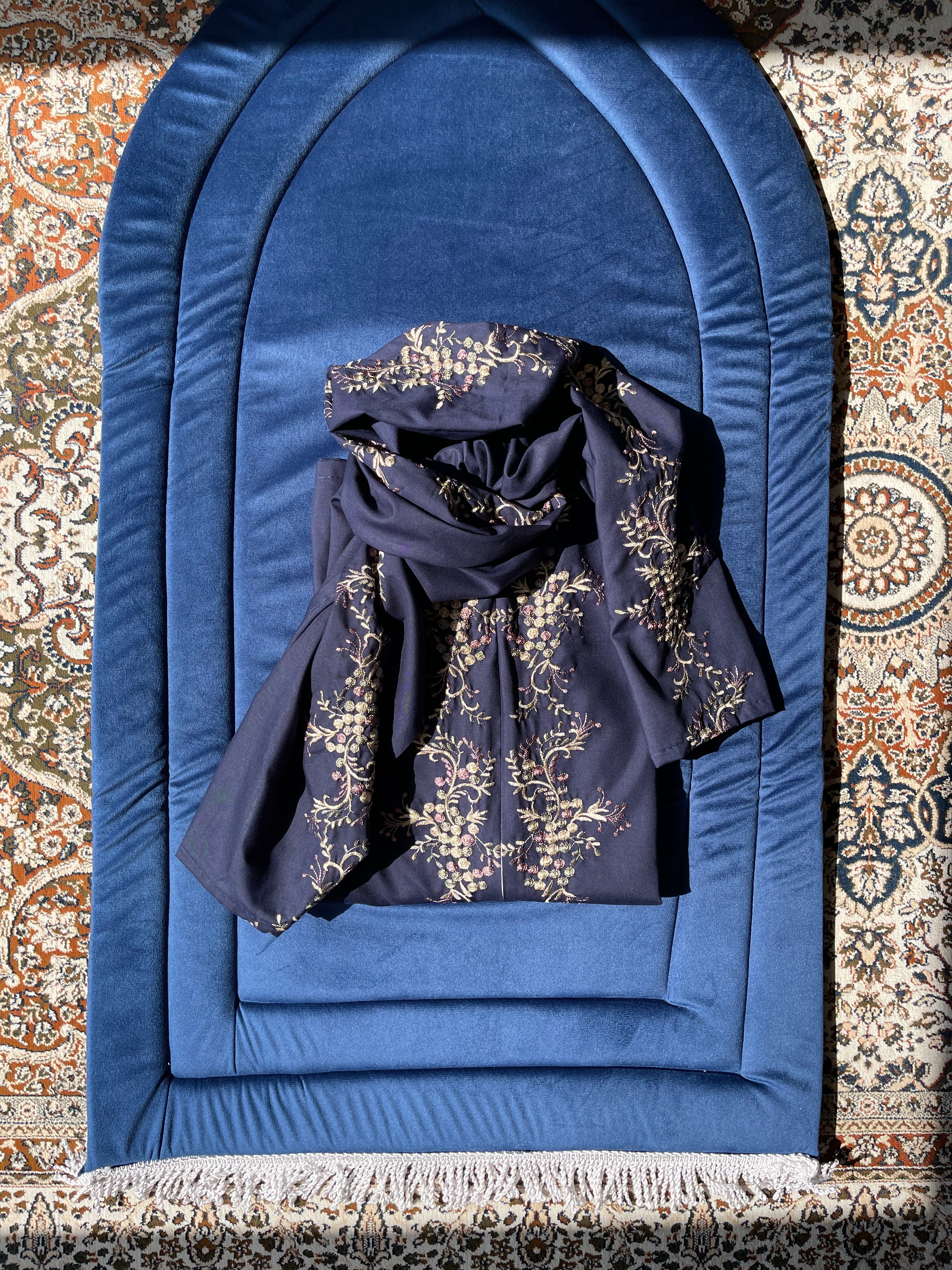 Navy Blue Sajada and Jlali Floral