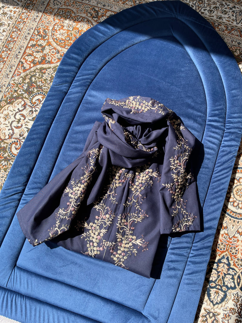 Navy Blue Sajada and Jlali Floral