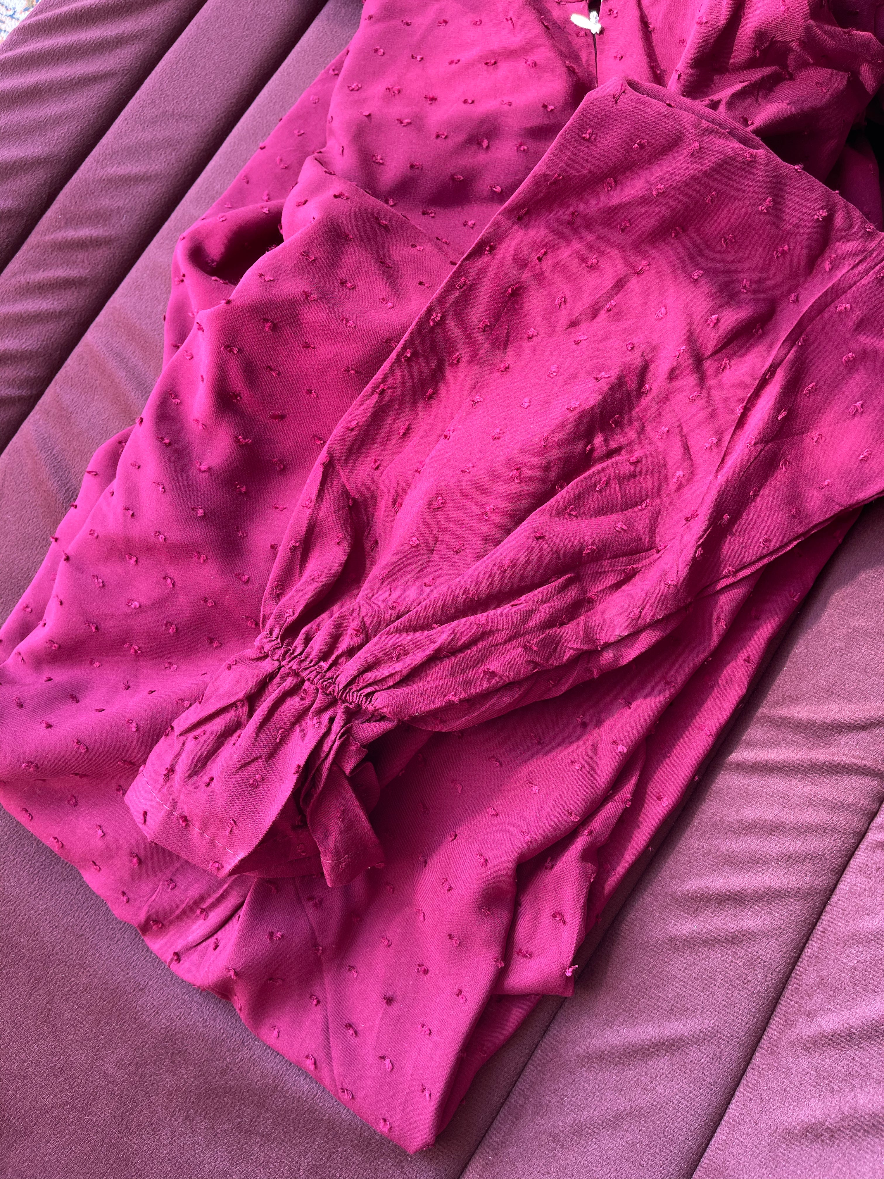 Big Package: Burgundy Dotted (jilal and sijjada + misbah + tafseer with qur'an)