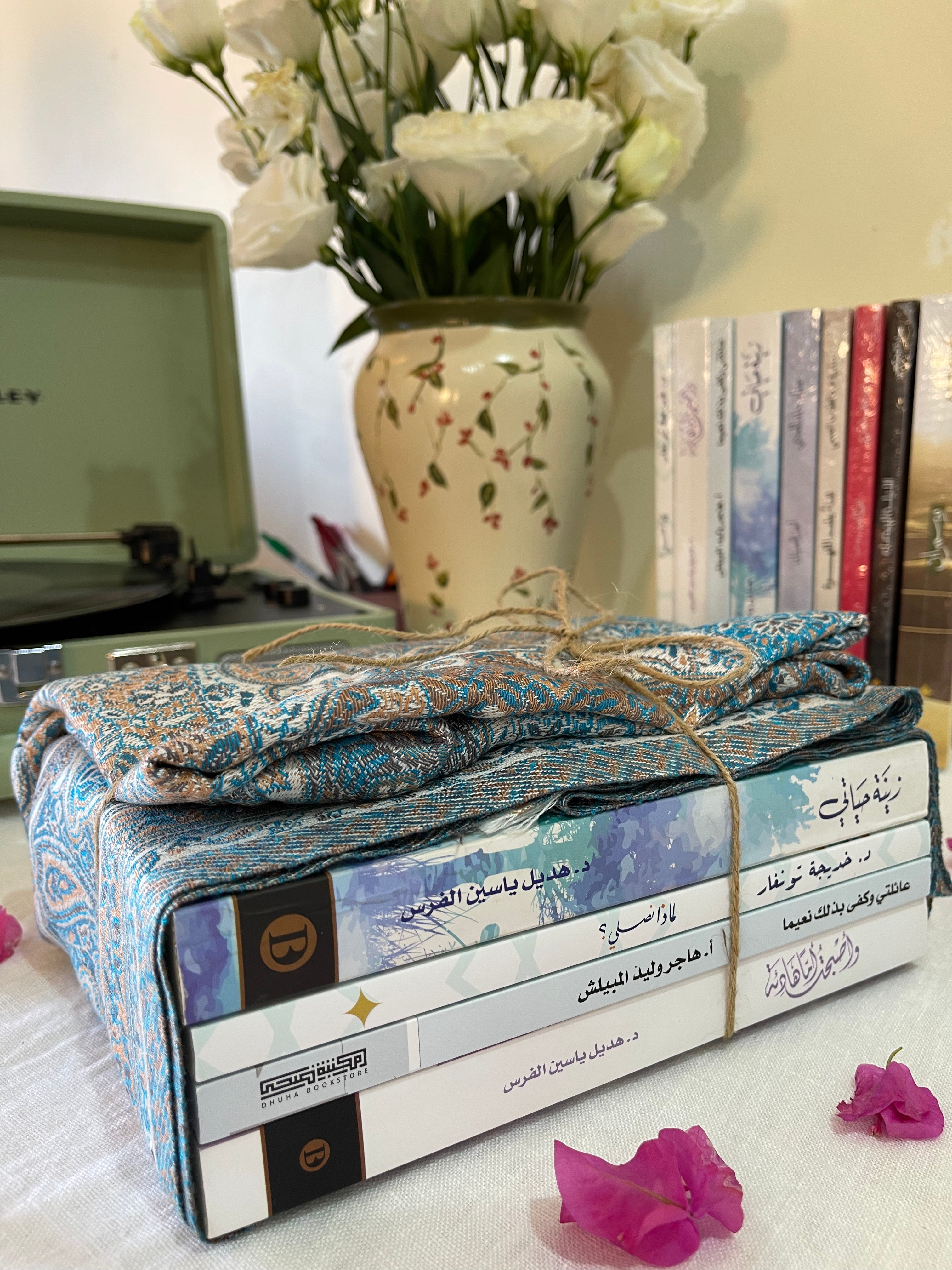 The Warmth of Motherhood  دفء الأمومة with Wrapping