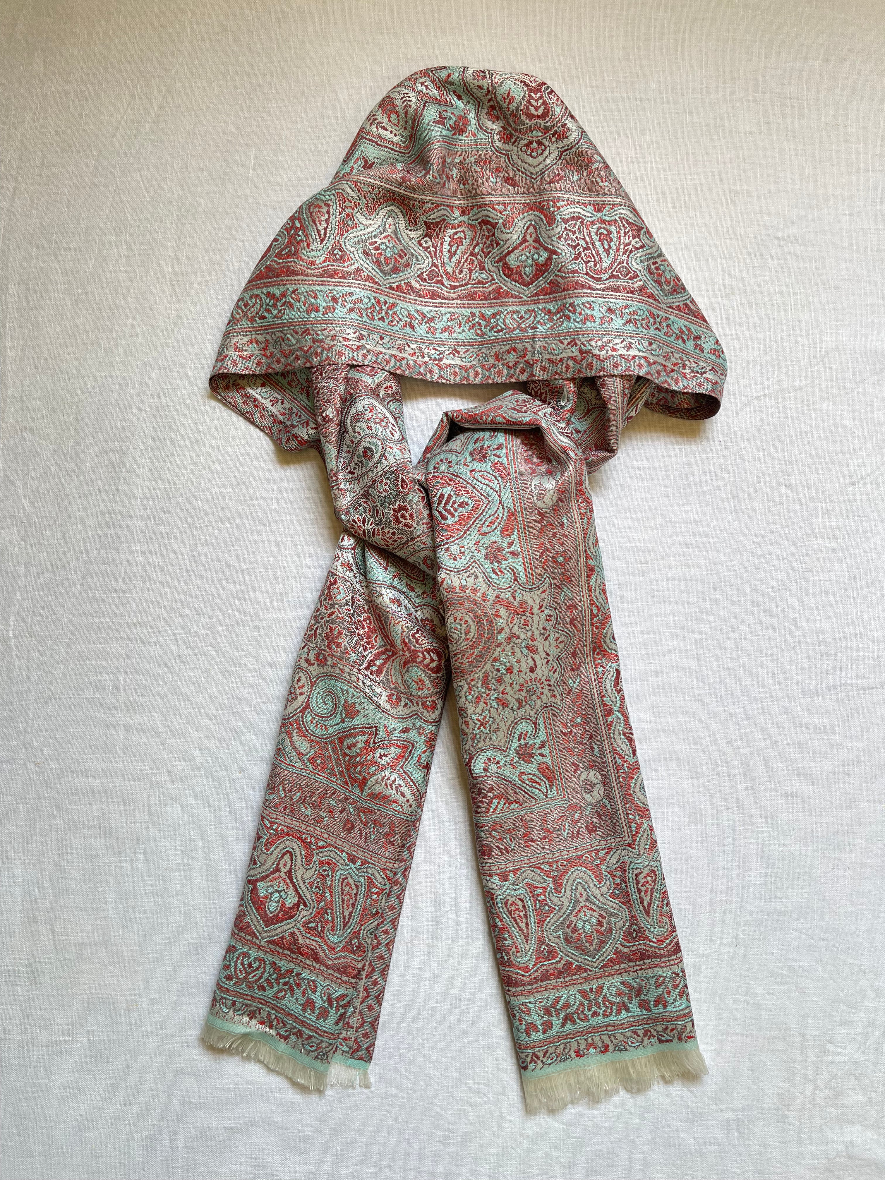 Cashmere Shawl شالات كشميرية