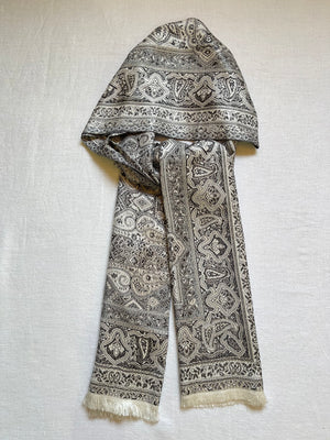 Cashmere Shawl شالات كشميرية