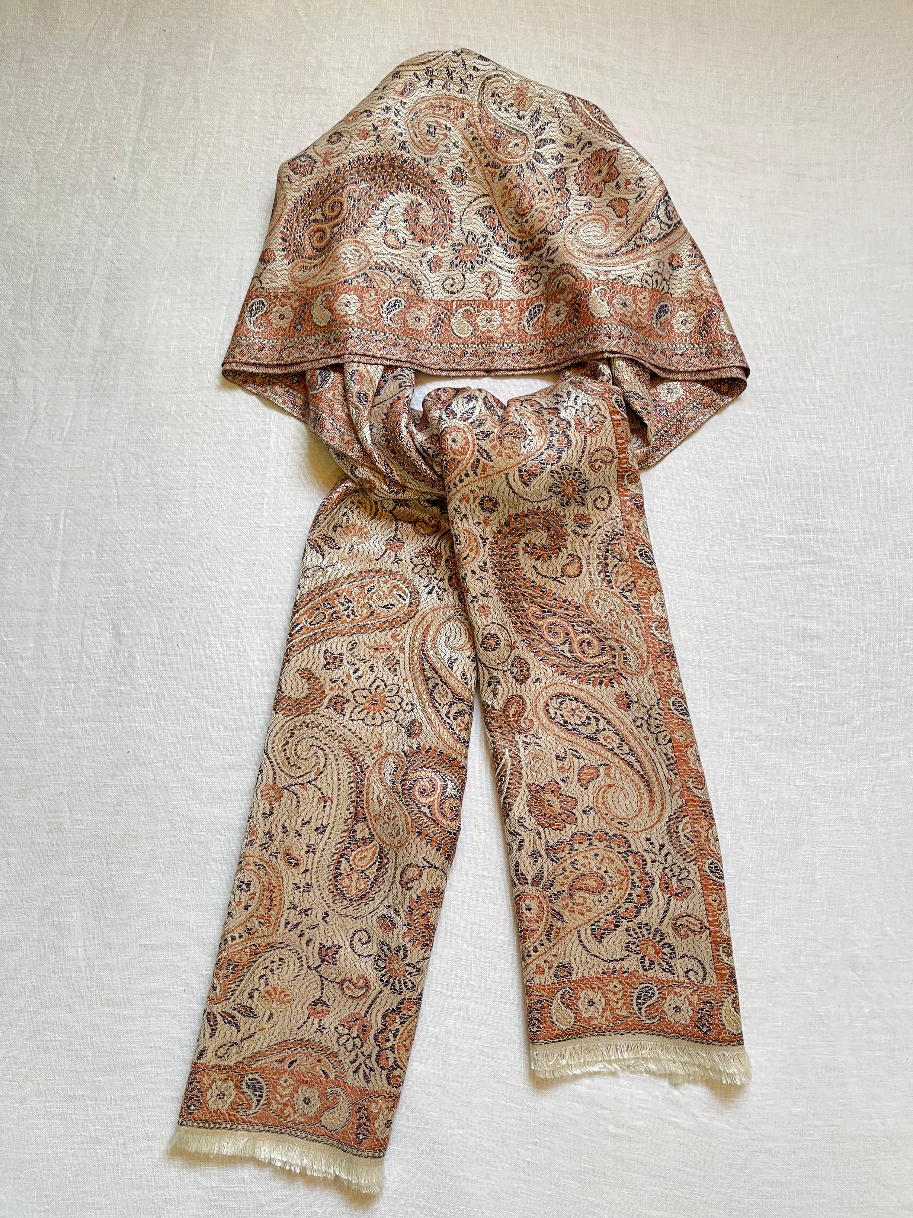 Cashmere Shawl شالات كشميرية