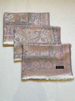 Cashmere Shawl شالات كشميرية