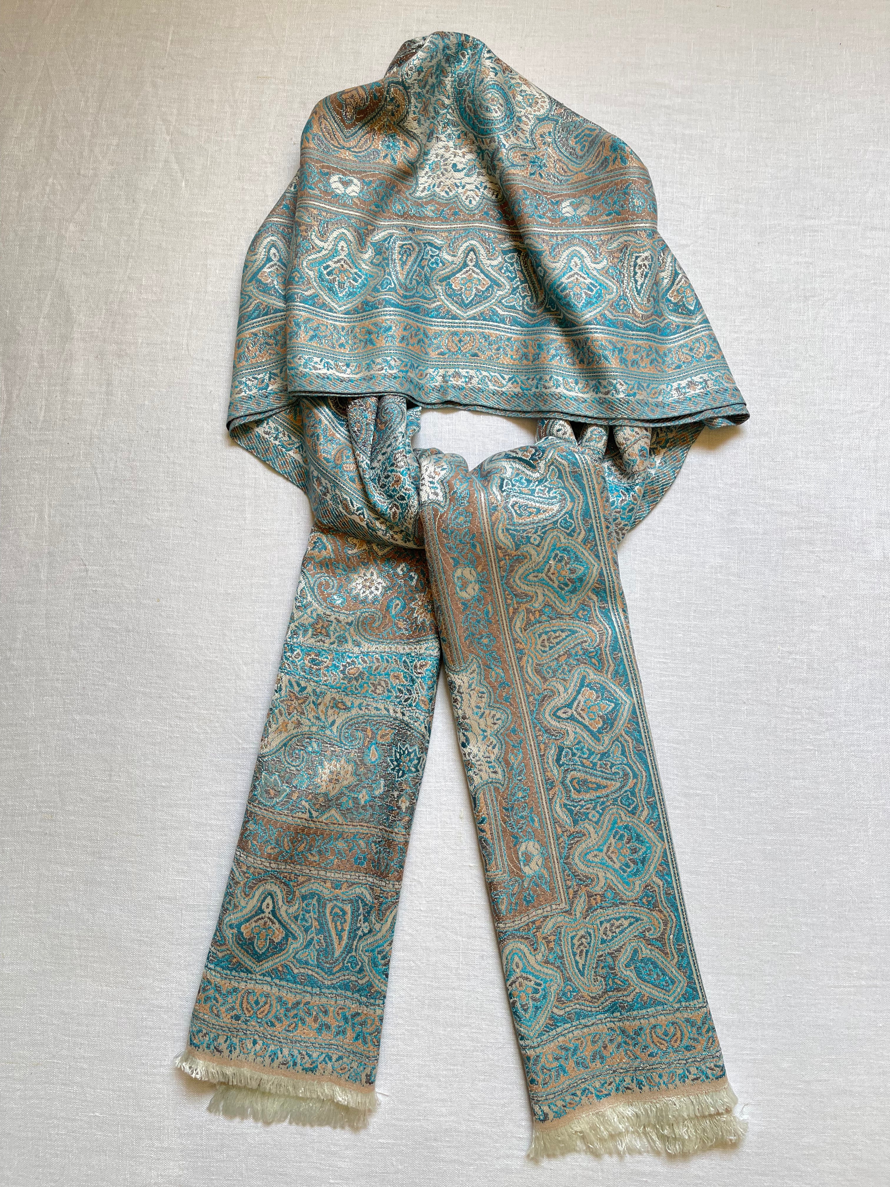 Cashmere Shawl شالات كشميرية