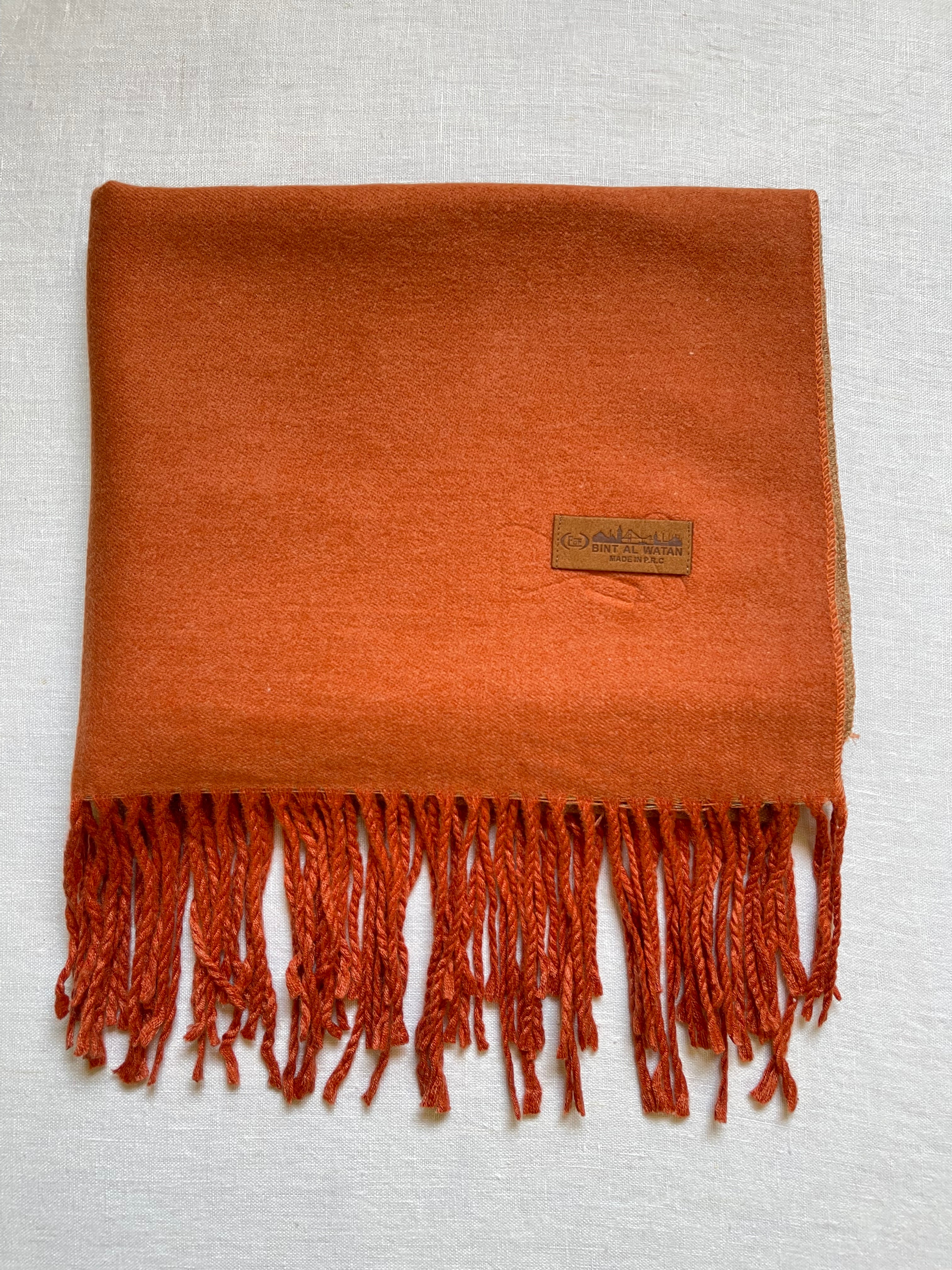 Double sided cottony shawl شالات قطنية دافئة بلونين