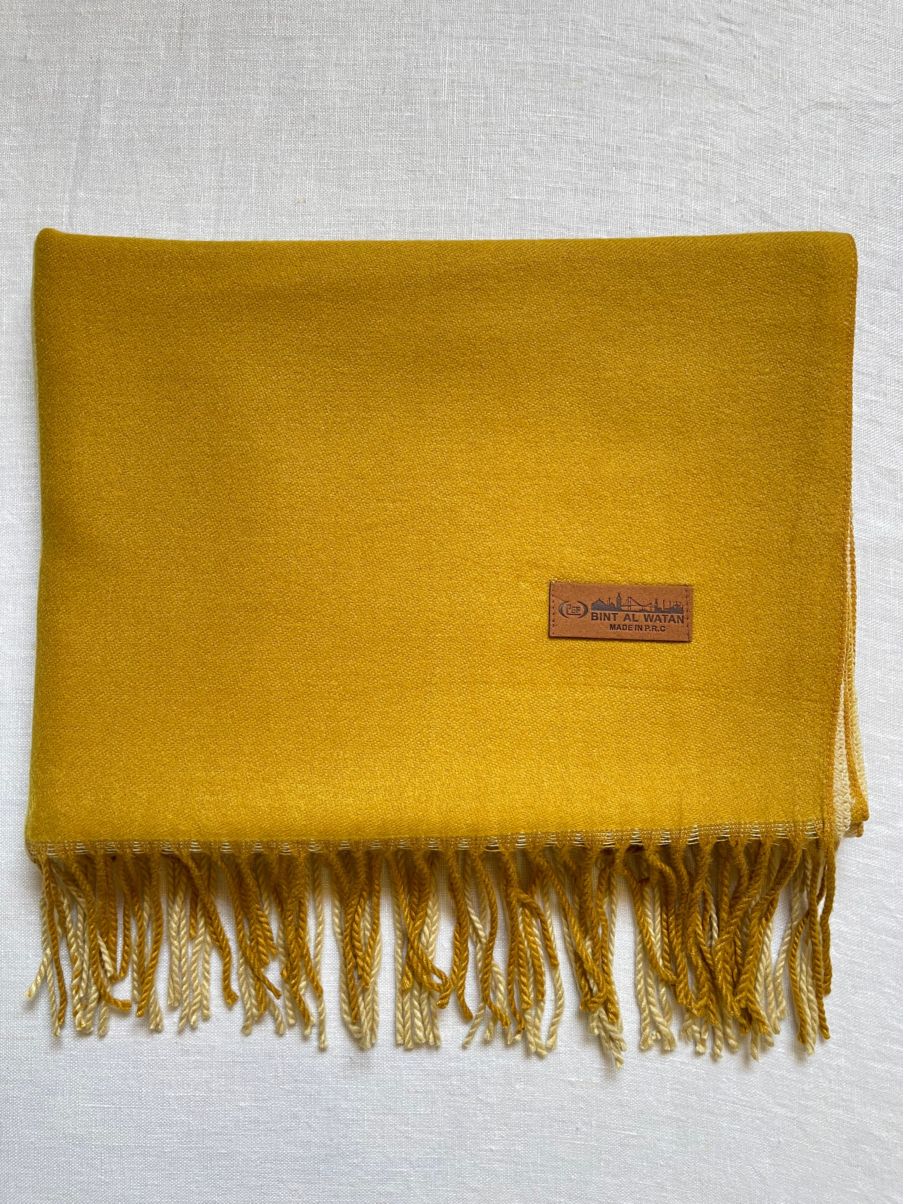 Double sided cottony shawl شالات قطنية دافئة بلونين