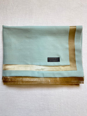 Double sided silky shawl شالات حريرية بلونين