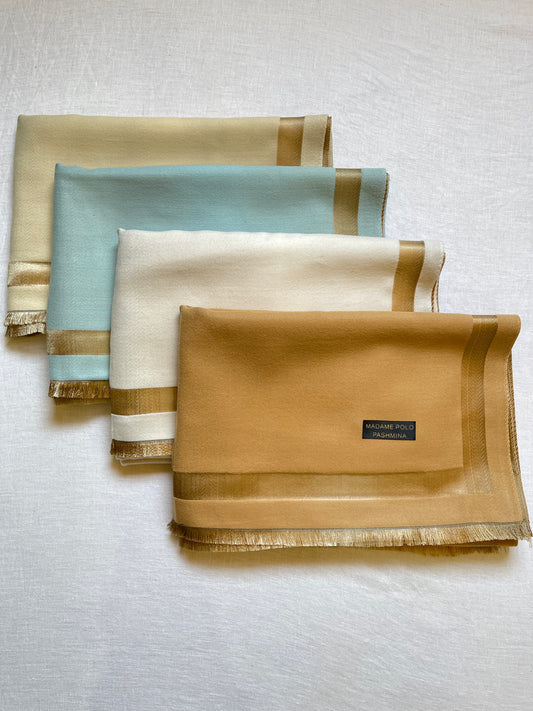 Double sided silky shawl شالات حريرية بلونين