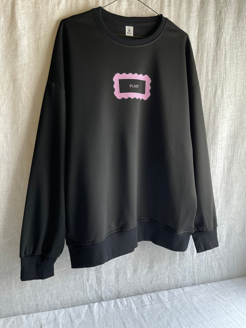 Black Sweater سويتر أسود