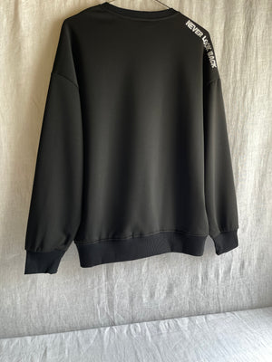 Black Sweater سويتر أسود