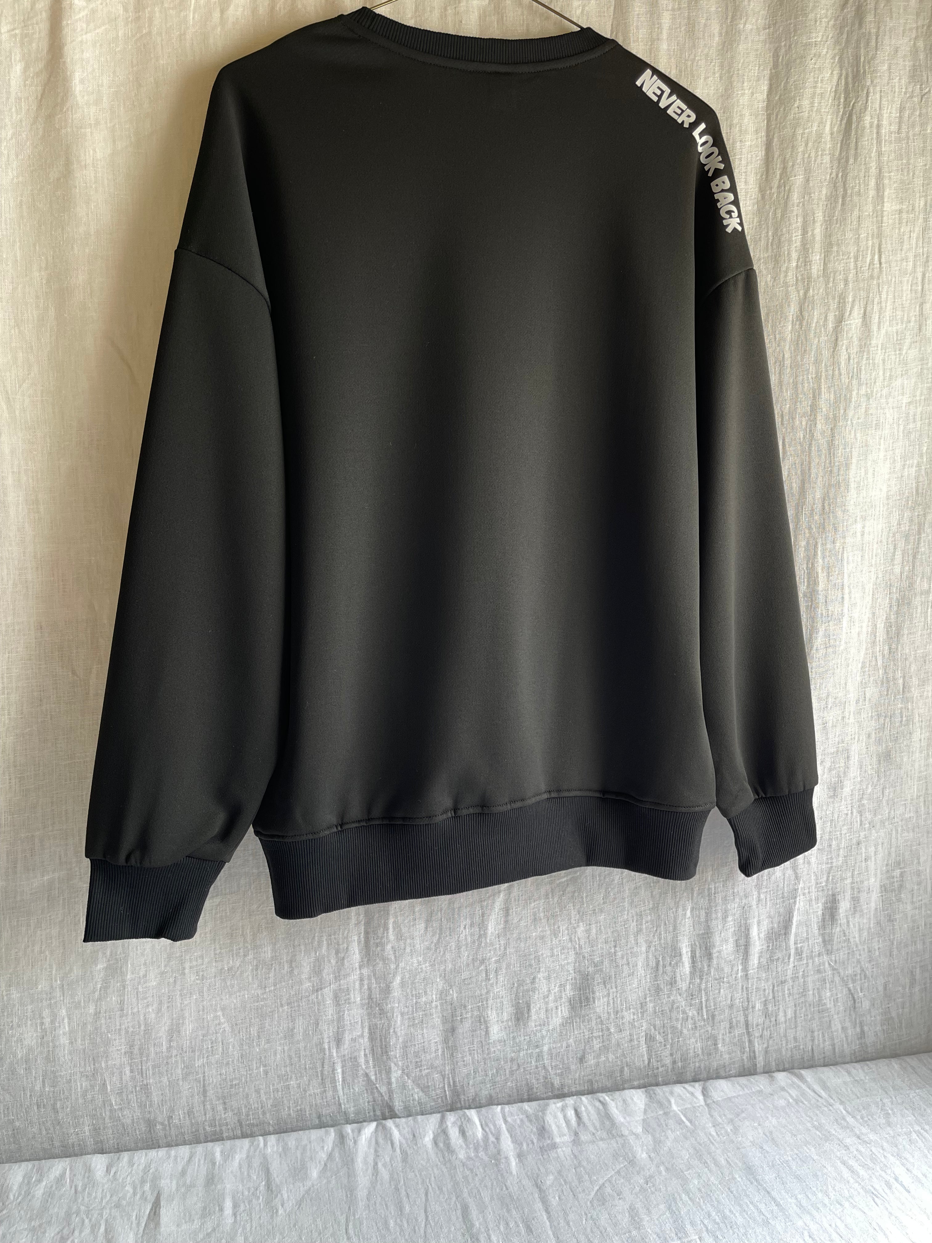 Black Sweater سويتر أسود