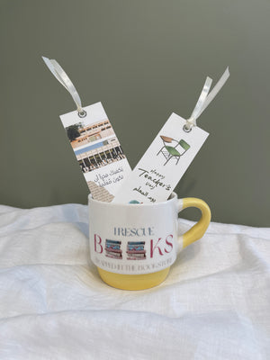 كوب يوم المعلم مع ٢ قواطع للكتب 🌸