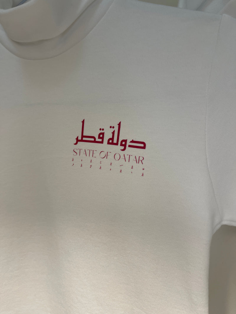 White Qatar highneck - Children بلوفر الأطفال مع شعار اليوم الوطني القطري