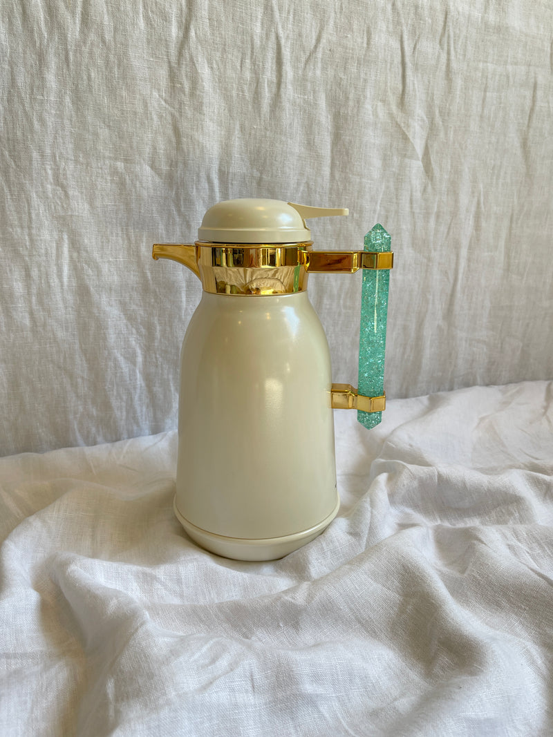 Dallah green دلة مع مسكة خضراء كرستالية