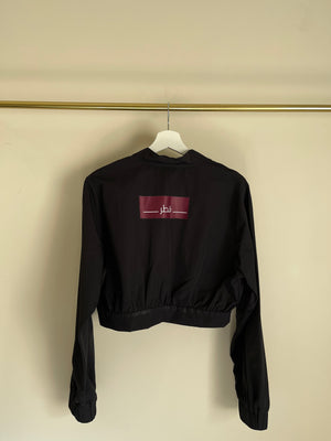 Cardigan sleeve with Arabic QATAR print back