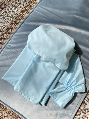 طقم الأطفال الأزرق