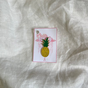Pineapple Pin